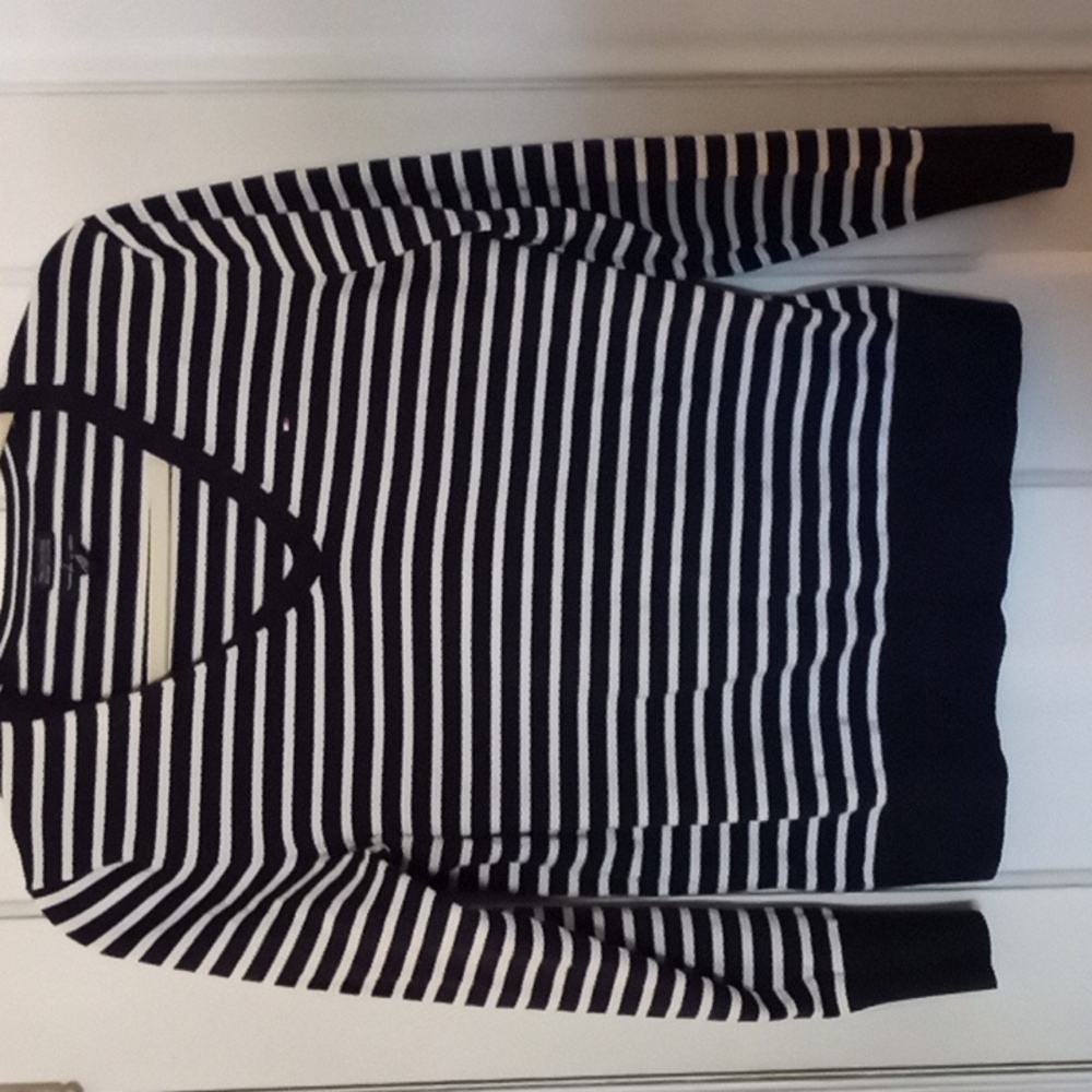 Striped V neck